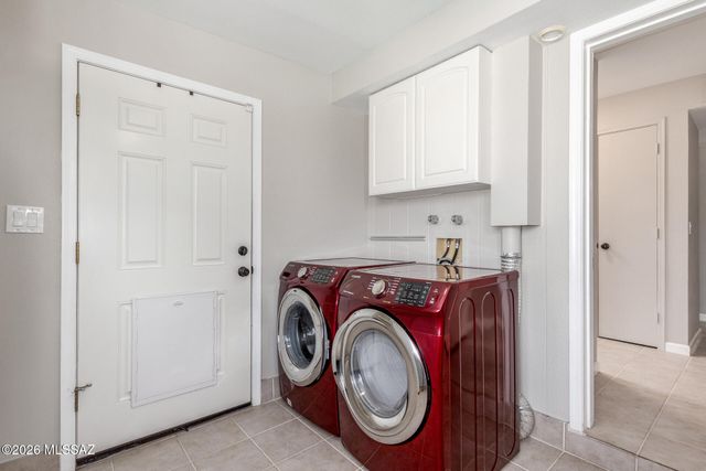 929 N Chalet Avenue, Tucson, AZ 85748