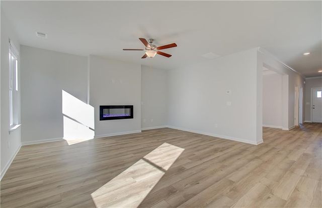 639 Leafy Branch Way, Mcdonough, GA 30253