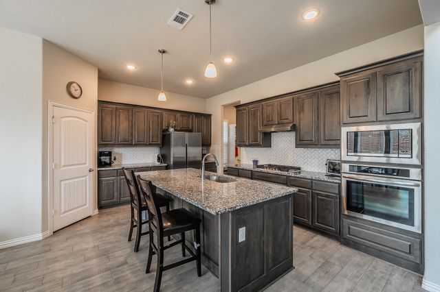 15113 Devonne Drive, Aledo, TX 76008