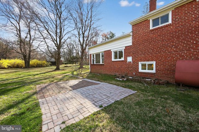1567 SUGARTOWN RD, Paoli, PA 19301