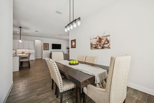 235 Clairmont Drive, Ponder, TX 76259