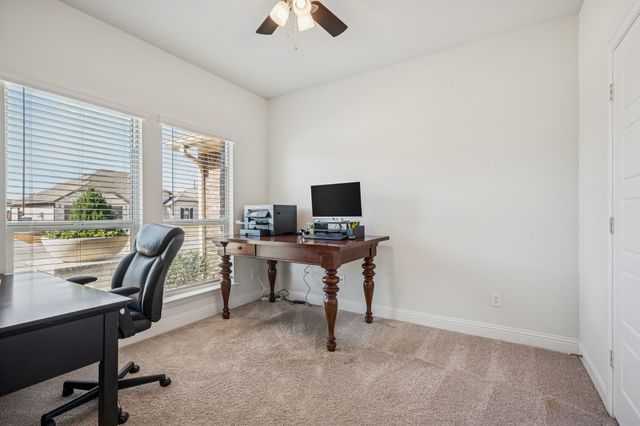 235 Clairmont Drive, Ponder, TX 76259