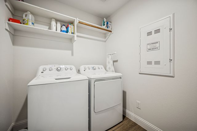 235 Clairmont Drive, Ponder, TX 76259