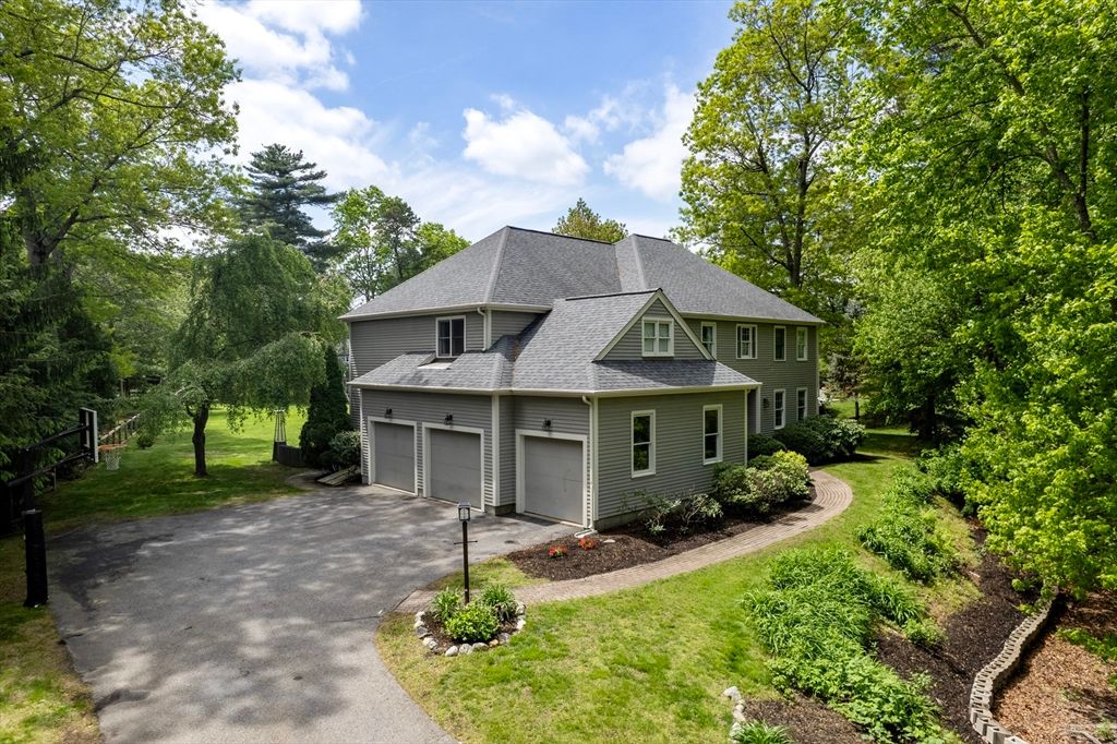 27 Bowker Drive, Sudbury, MA 01776