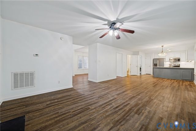 15724 Winding Ash Dr, Chesterfield, VA 23832