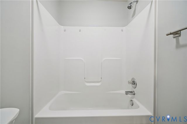 15724 Winding Ash Dr, Chesterfield, VA 23832