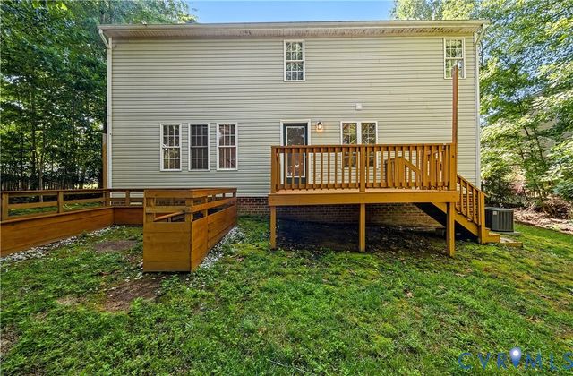 15724 Winding Ash Dr, Chesterfield, VA 23832