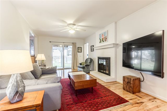 30 Nettlecreek Road, Perinton, NY 14450