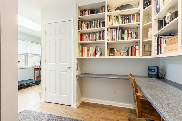 30 Nettlecreek Road, Perinton, NY 14450