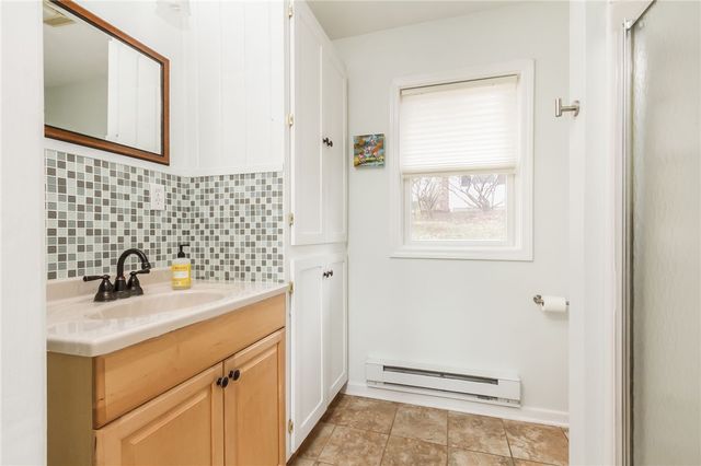 30 Nettlecreek Road, Perinton, NY 14450