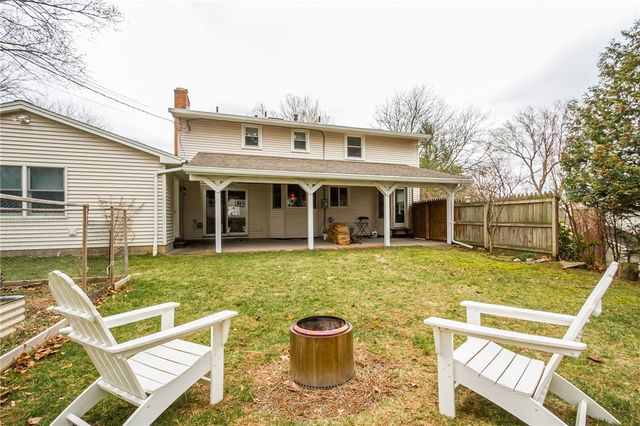 30 Nettlecreek Road, Perinton, NY 14450