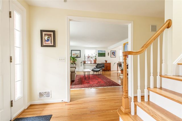 30 Nettlecreek Road, Perinton, NY 14450