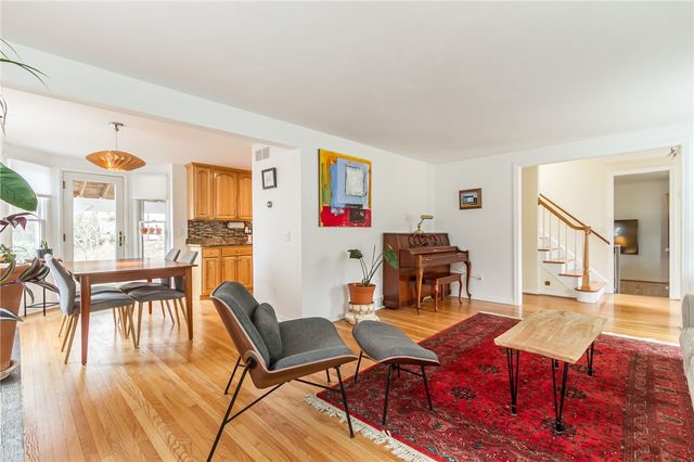 30 Nettlecreek Road, Perinton, NY 14450