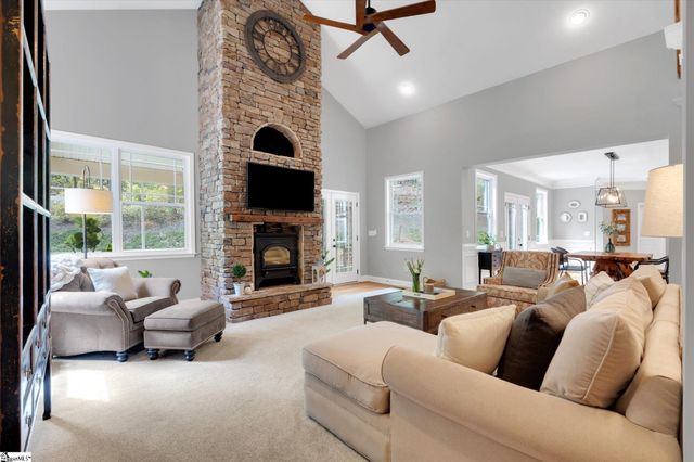 120 Hungate Drive, Travelers Rest, SC 29690