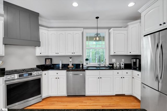 120 Hungate Drive, Travelers Rest, SC 29690