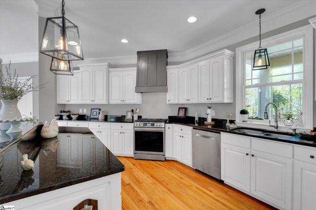 120 Hungate Drive, Travelers Rest, SC 29690