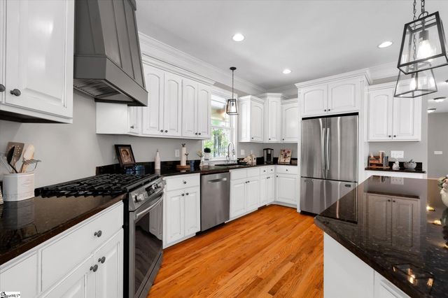120 Hungate Drive, Travelers Rest, SC 29690