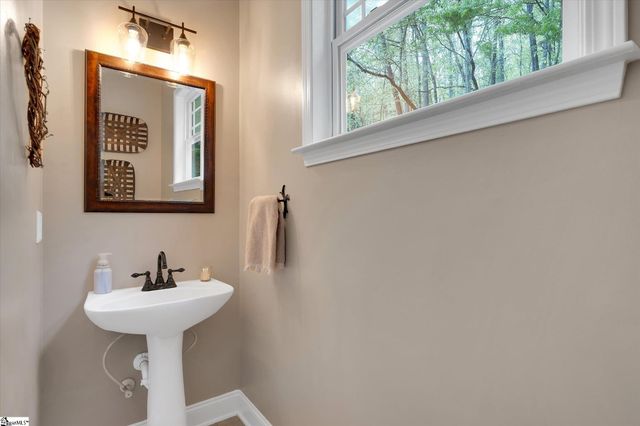 120 Hungate Drive, Travelers Rest, SC 29690
