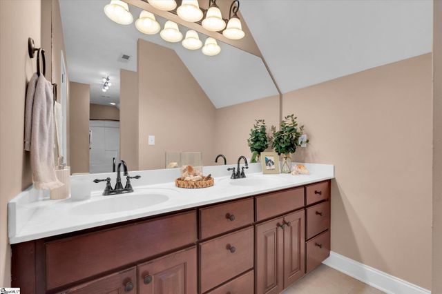 120 Hungate Drive, Travelers Rest, SC 29690