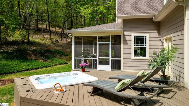 120 Hungate Drive, Travelers Rest, SC 29690