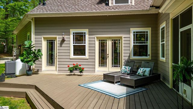 120 Hungate Drive, Travelers Rest, SC 29690
