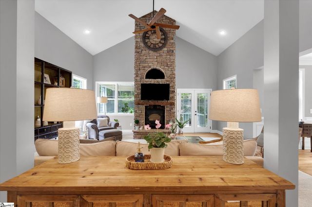120 Hungate Drive, Travelers Rest, SC 29690