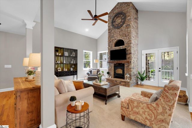 120 Hungate Drive, Travelers Rest, SC 29690