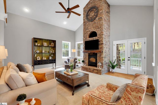 120 Hungate Drive, Travelers Rest, SC 29690