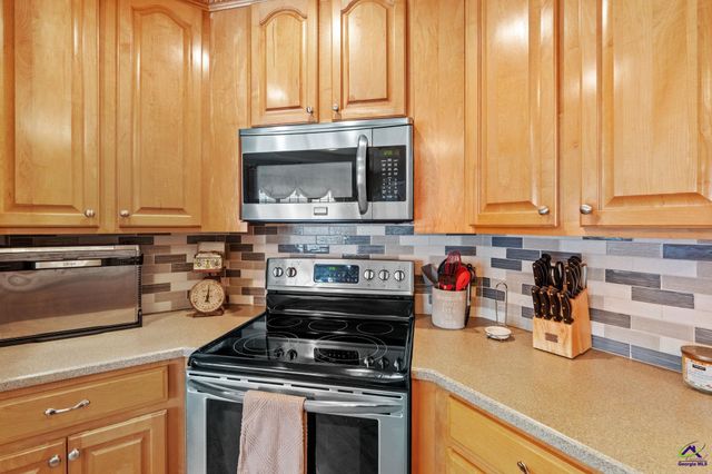 203 Lovorn Circle, Warner Robins, GA 31088