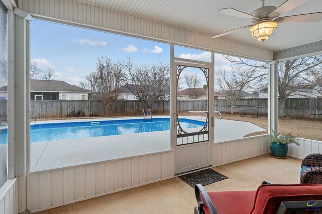 203 Lovorn Circle, Warner Robins, GA 31088