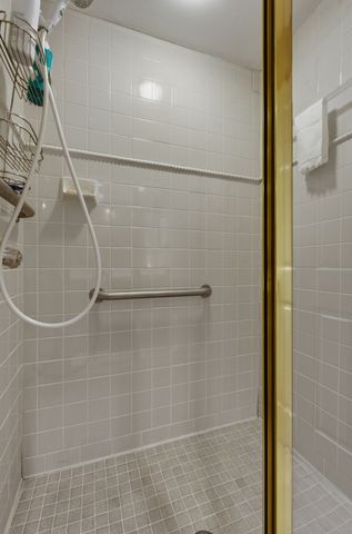 3818 West End Ave Apt 114, Nashville, TN 37205