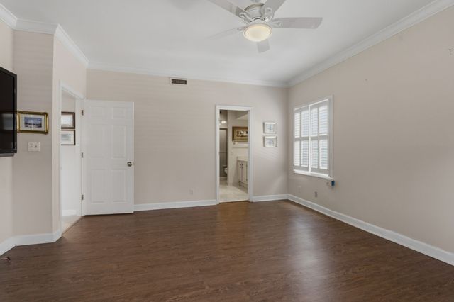 3818 West End Ave Apt 114, Nashville, TN 37205
