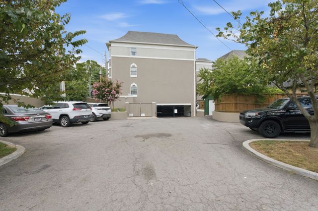 3818 West End Ave Apt 114, Nashville, TN 37205