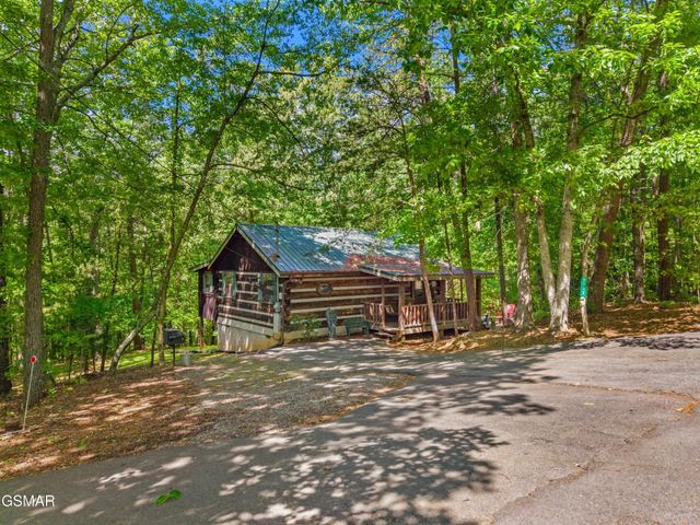 1737 Blue Ridge Road, Sevierville, TN 37876