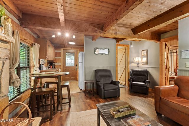1737 Blue Ridge Road, Sevierville, TN 37876
