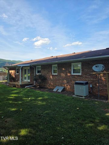 130 Unaka Subdivision Road, Elizabethton, TN 37643