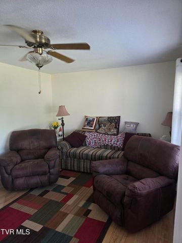 130 Unaka Subdivision Road, Elizabethton, TN 37643