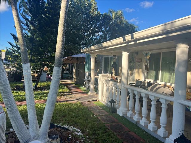 11385 NW 12th Ave, Miami, FL 33168
