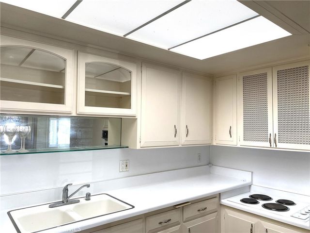 13500 SE Wentworth Ln., M5-121A, Seal Beach, CA 90740