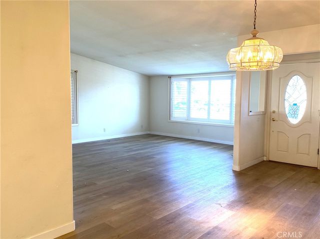 13500 SE Wentworth Ln., M5-121A, Seal Beach, CA 90740