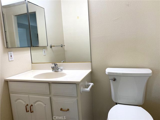 13500 SE Wentworth Ln., M5-121A, Seal Beach, CA 90740