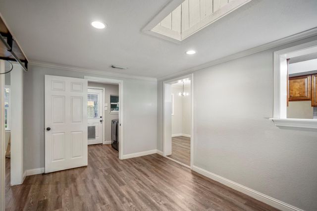 2411 Orange Street, Waller, TX 77484