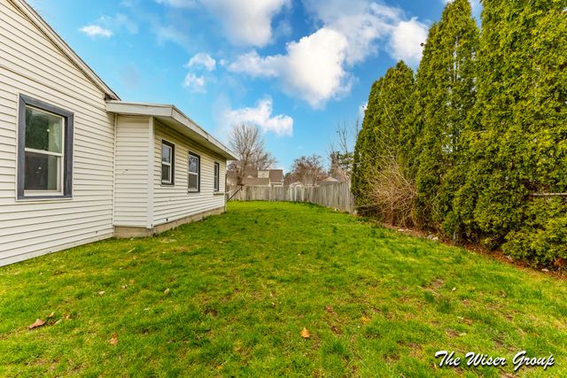115 Wilbur Street SE, Grand Rapids, MI 49548