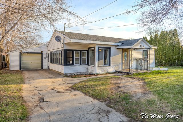 115 Wilbur Street SE, Grand Rapids, MI 49548
