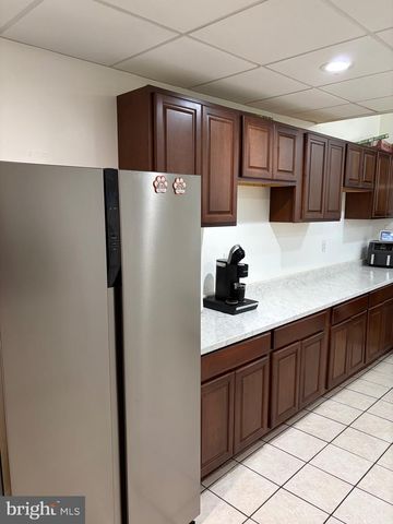 1517 N ELLAMONT ST, Baltimore, MD 21216