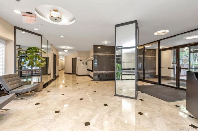 67-30 Clyde Street 7T, Forest Hills, NY 11375