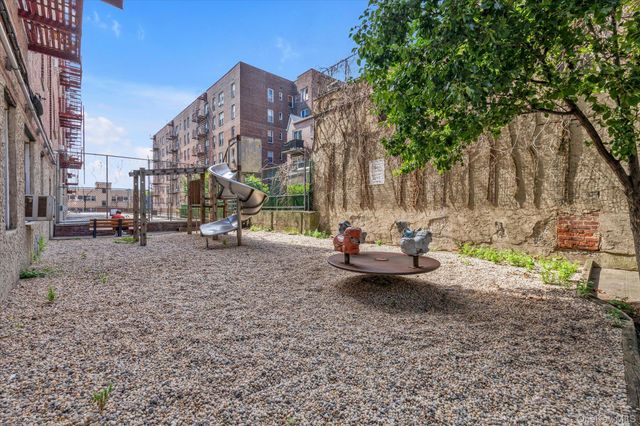 67-30 Clyde Street 7T, Forest Hills, NY 11375