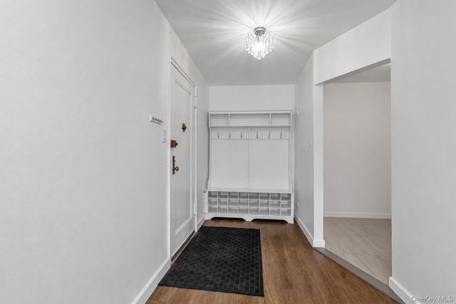 67-30 Clyde Street 7T, Forest Hills, NY 11375