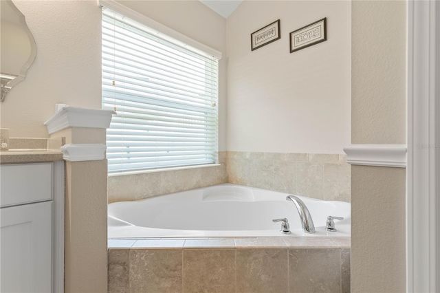 41 AUBERRY DRIVE, Palm Coast, FL 32137