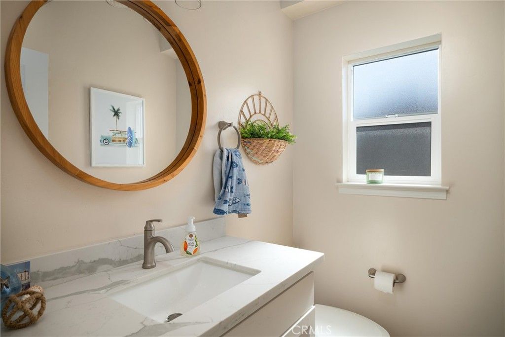 Image 14 of property listing at 773 Manhattan Avenue, Grover Beach, CA 93433